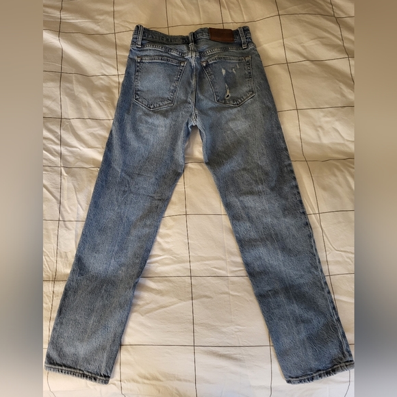 Lucky Brand High Rise Mom Jean - Picture 3 of 3